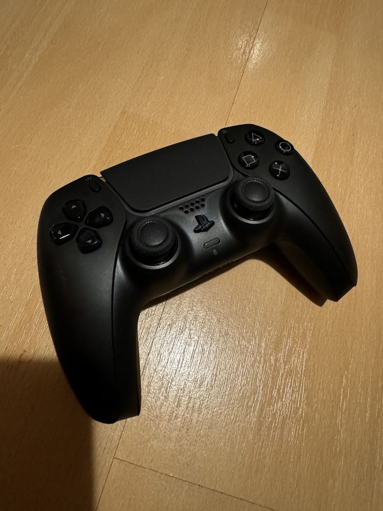 Joystick ps 5 nou!