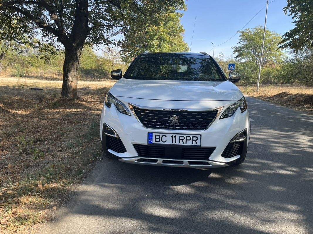 Peugeot 5008 Peugeot 5008 GT 180 CP 7 Locuri