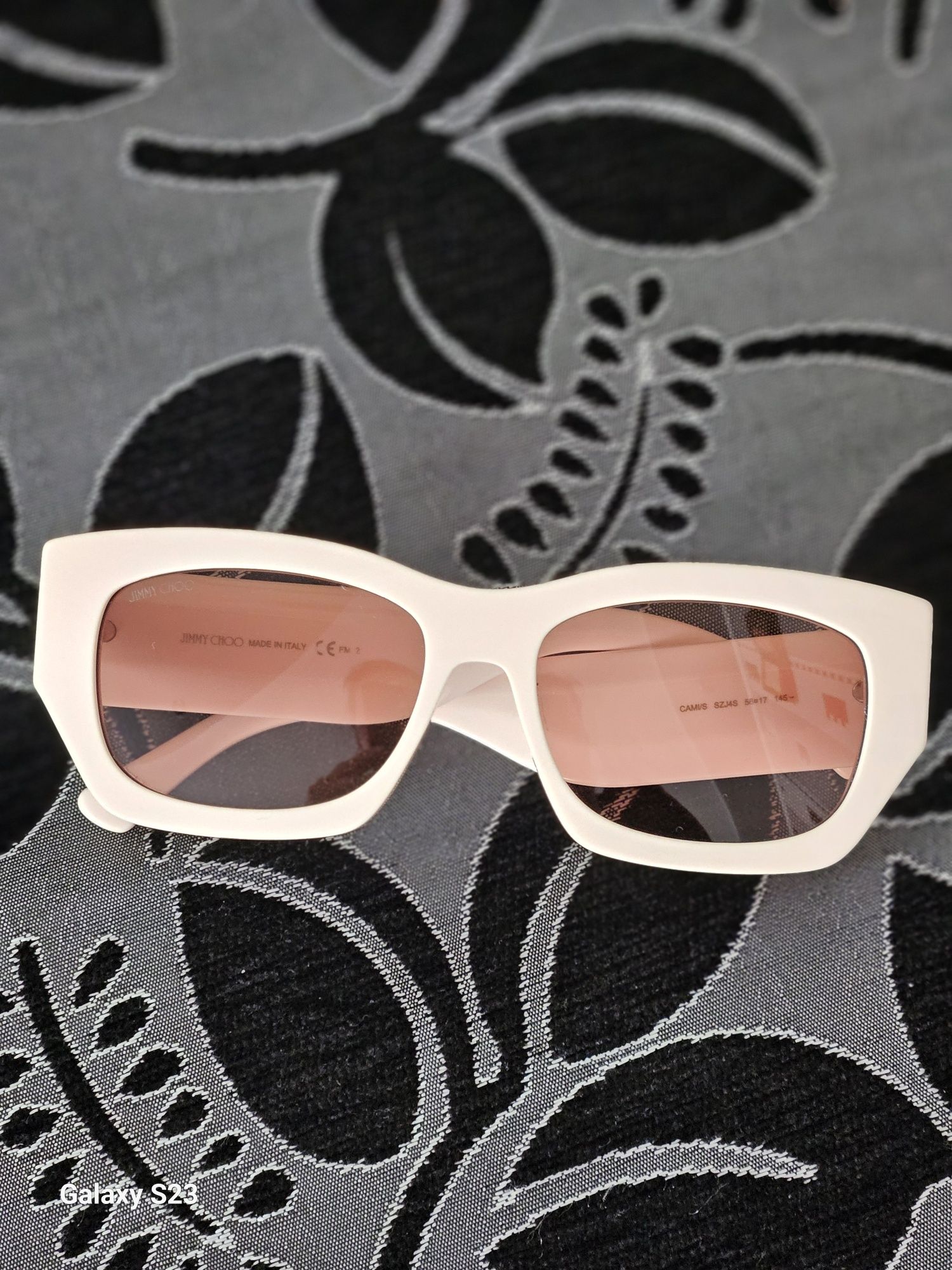 Оригинални дамски слънчеви очила Jimmy Choo