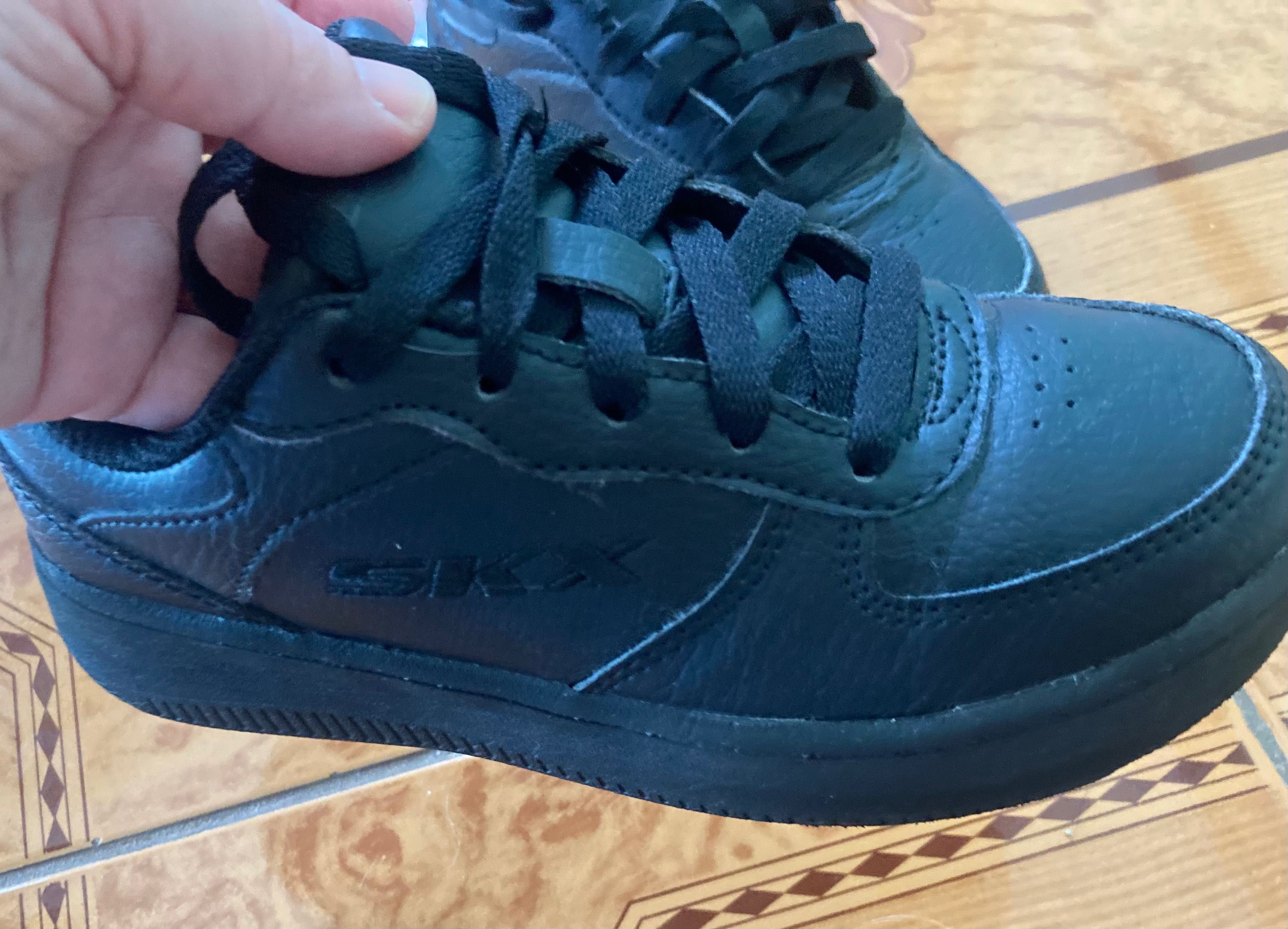 Детски маратонки Skechers номер 30
