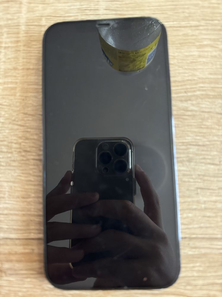 Продавам  iPhone 12 pro max