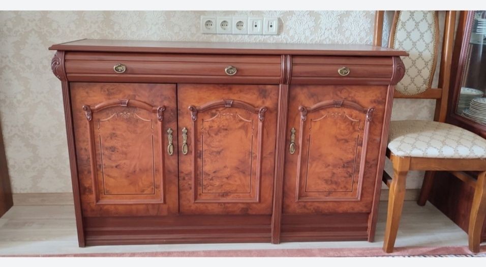 Комод для гостиной