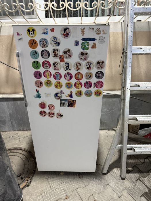 Продаю холодильник