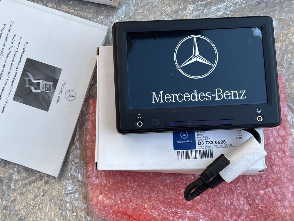 DVD, Bluetooth слушалки, заден монитор за mercedes