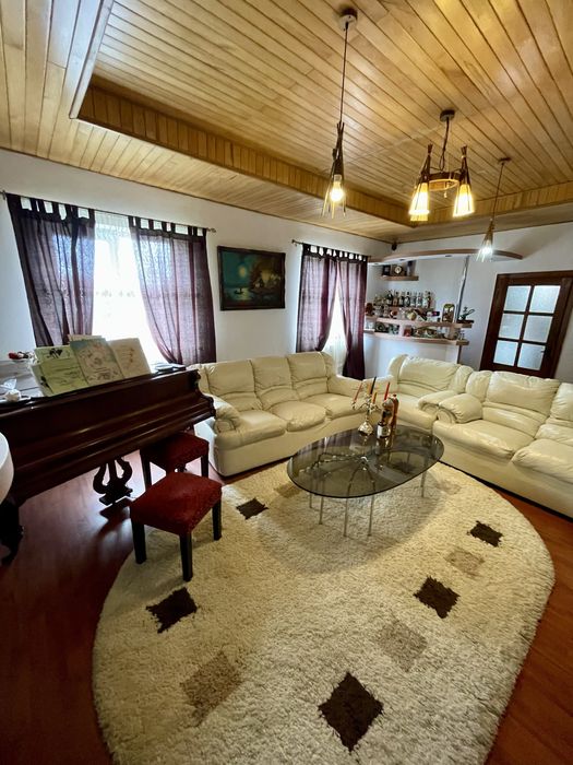 PROPIETAR  Vand duplex Utvin 400mp utili