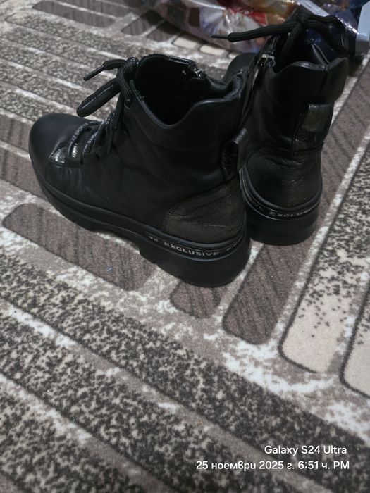 Дамски боти от естествена кожа