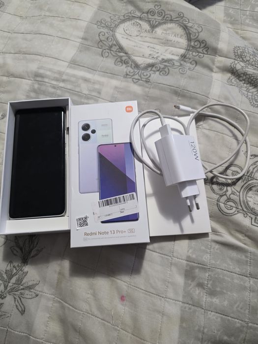 Vand Xiaomi Redmi Note 13 Pro+