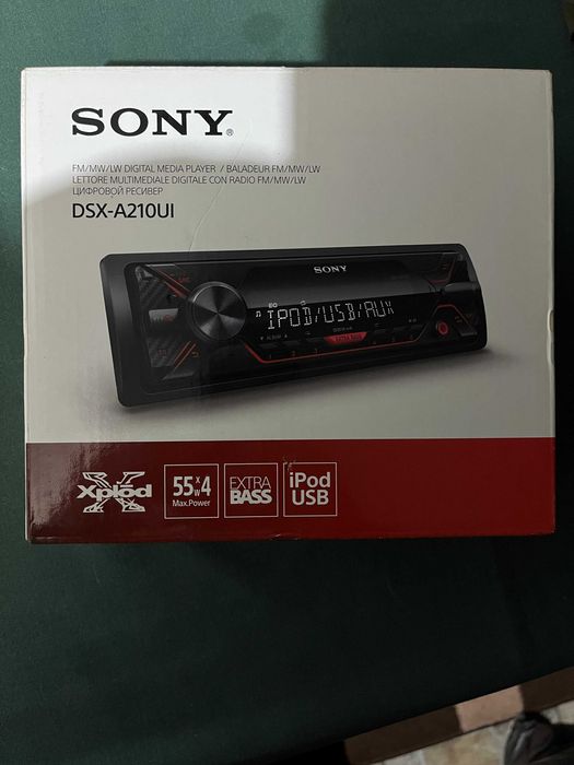 Radio/MP3 Auto marca SONY ( CITITI ANUNTUL )