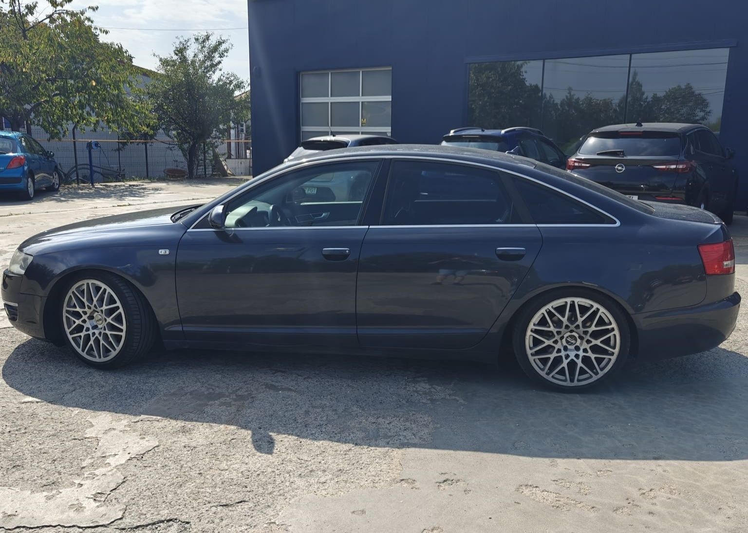 Vând Audi A6 C6 2.0 TDI