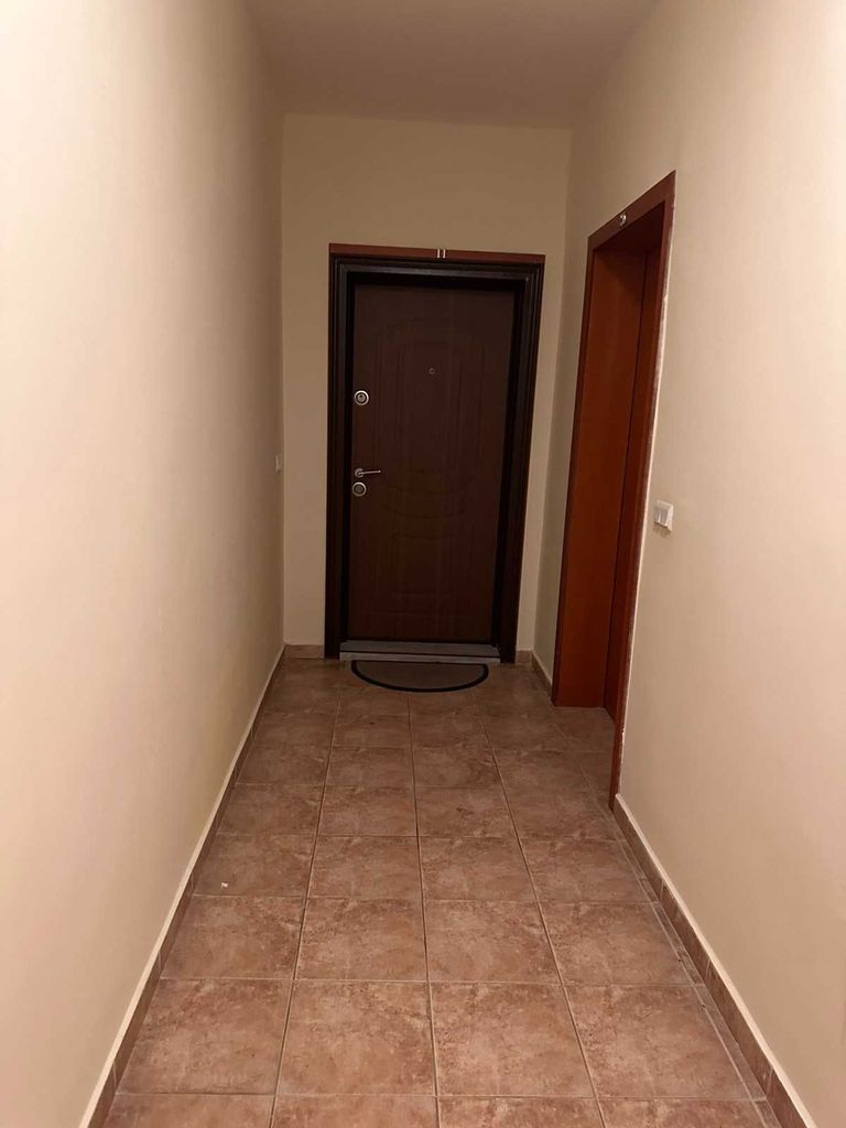 Дава се под наем Тристаен апартамент в к.к. Златни пясъци - 120 кв.м за 750 € - Снимка #21