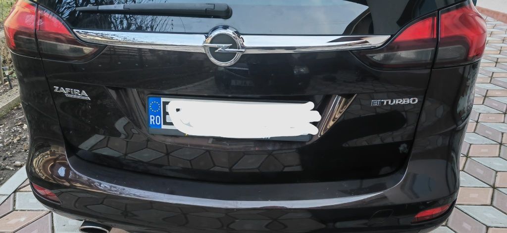 Opel Zafira C Biturbo