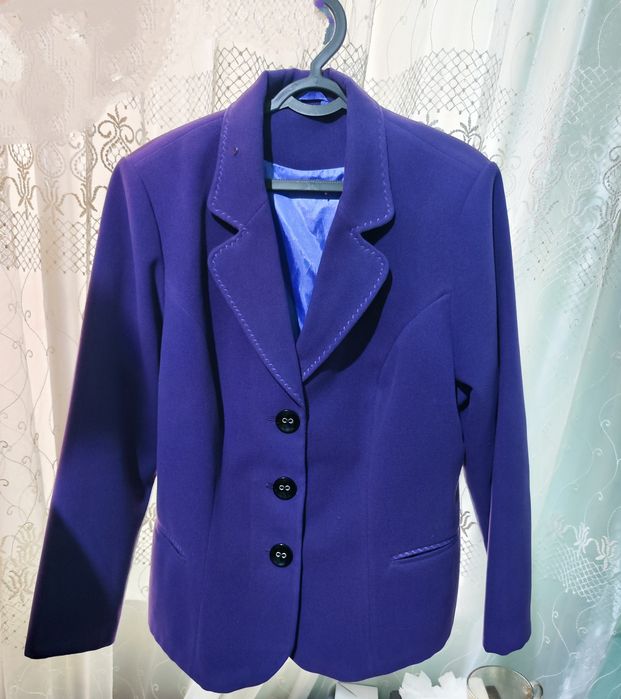 Женский пиджак драп