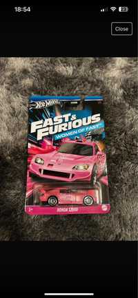 Hot Wheels Fast And Furious Pink