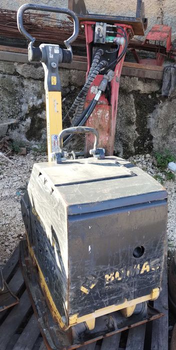 Placa compactoare reversibila BOMAG BPR 50/55D