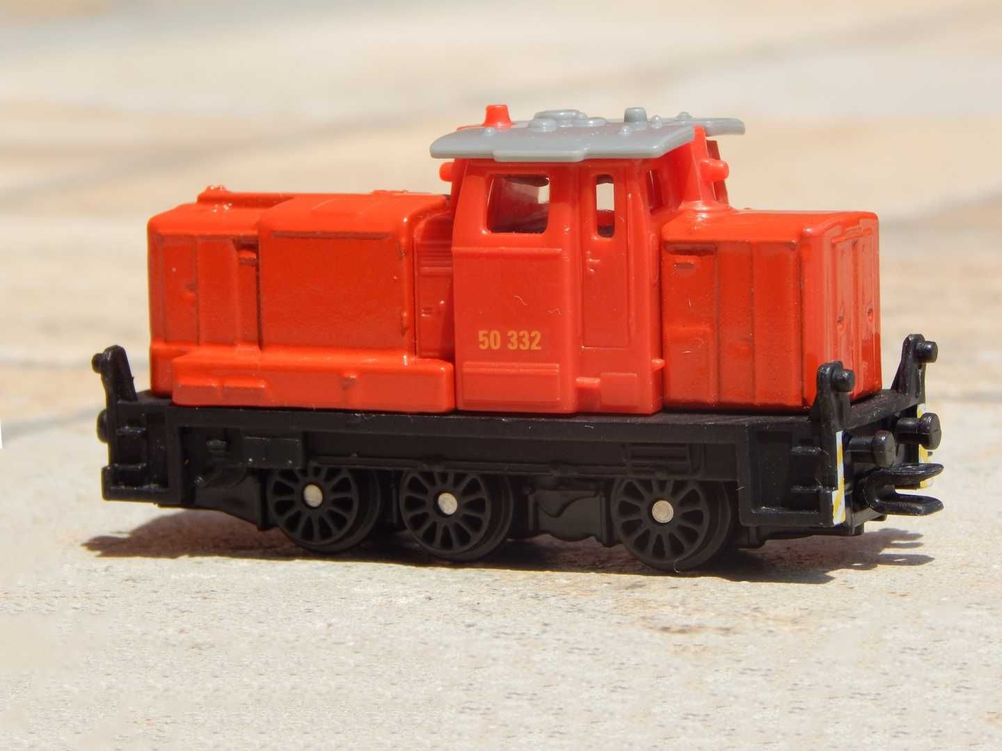 Macheta locomotiva Diesel Siku