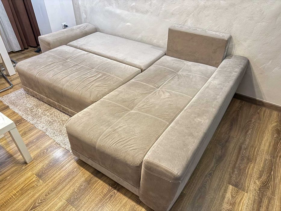 РАЗТЕГАТЕЛЕН ДИВАН РЪЧНО ИЗРАБОТЕН направен по поръчка от мебелист