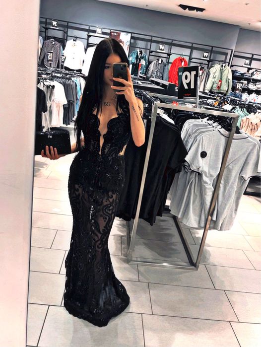 Черна бална рокля от Berna Moda