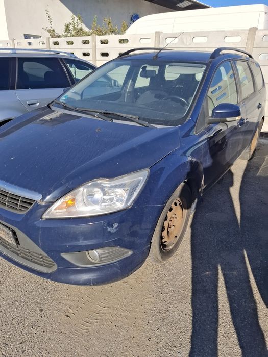 Dezmembrez Ford Focus mk2 facelift 1.6 diesel