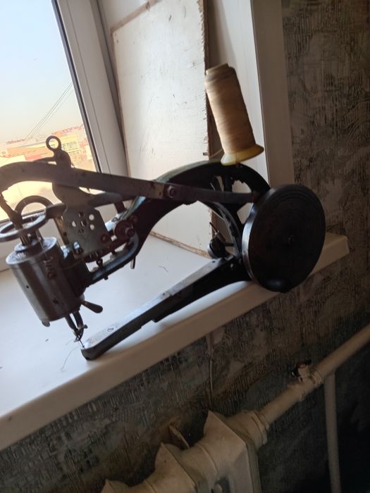 Швейная сапожная машинка