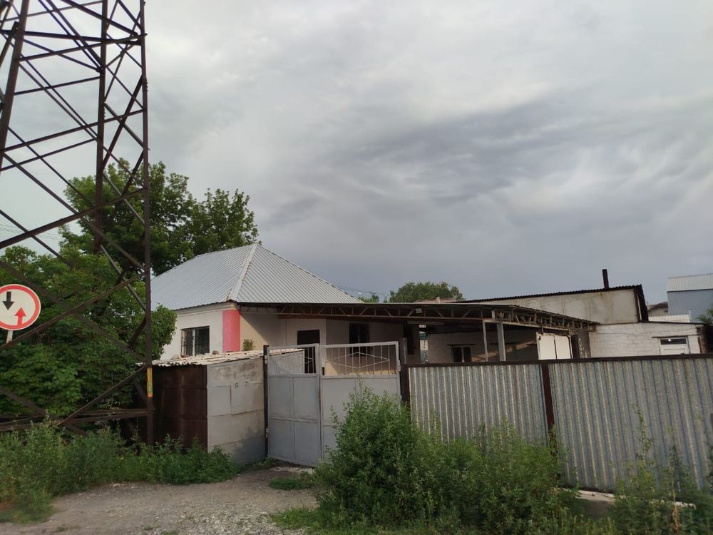 Продам дом из красного кирпича