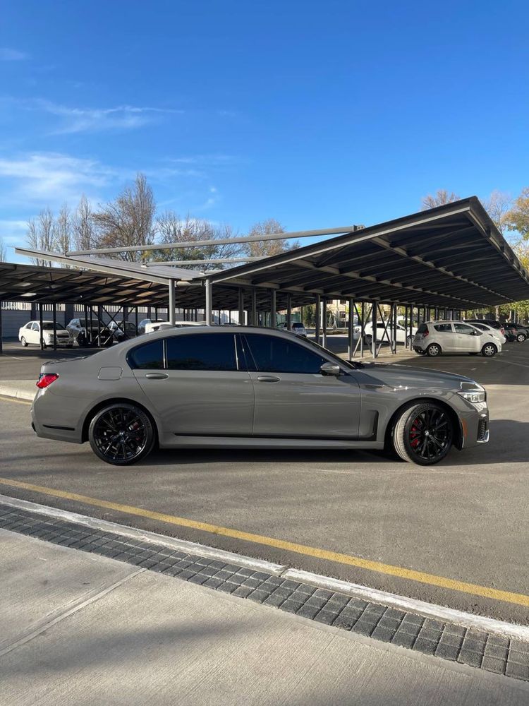 Срочно Сотилади BMW XDrive 750li рестайлинг