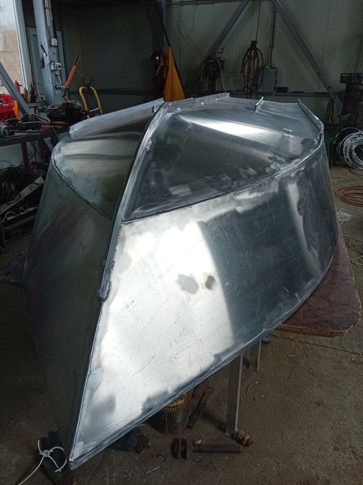 Barca  de aluminiu