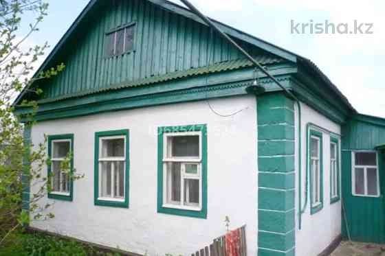 Семья снимет частный дом на долгий срок