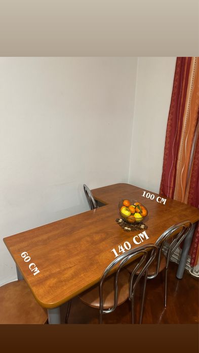 masa cu scaune incluse