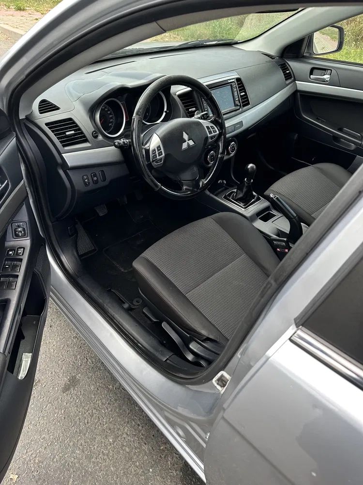 Vand Mitsubishi Lancer 2010 2.0