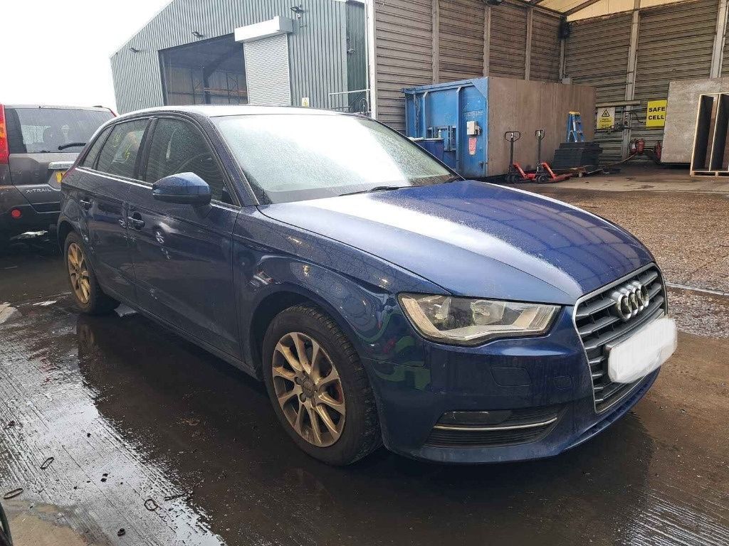 Stopuri Audi A3 8V 2014 HATCHBACK 1.6 TDI CRKB 110 CP