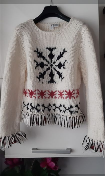 Pulover din lana si acryl,gros,moale, pufos,superb