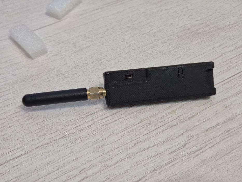 комбо модуль для flipper zero (cc1101 + esp32 + nrf24 + bmi160)