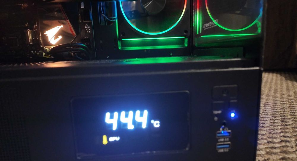 PC gaming full HD si 1440p