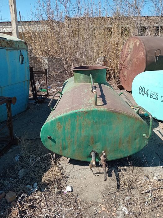 Продам ёмкости разные