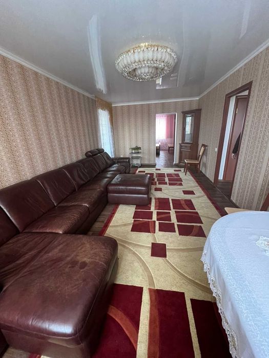 трехкомнатная квартира