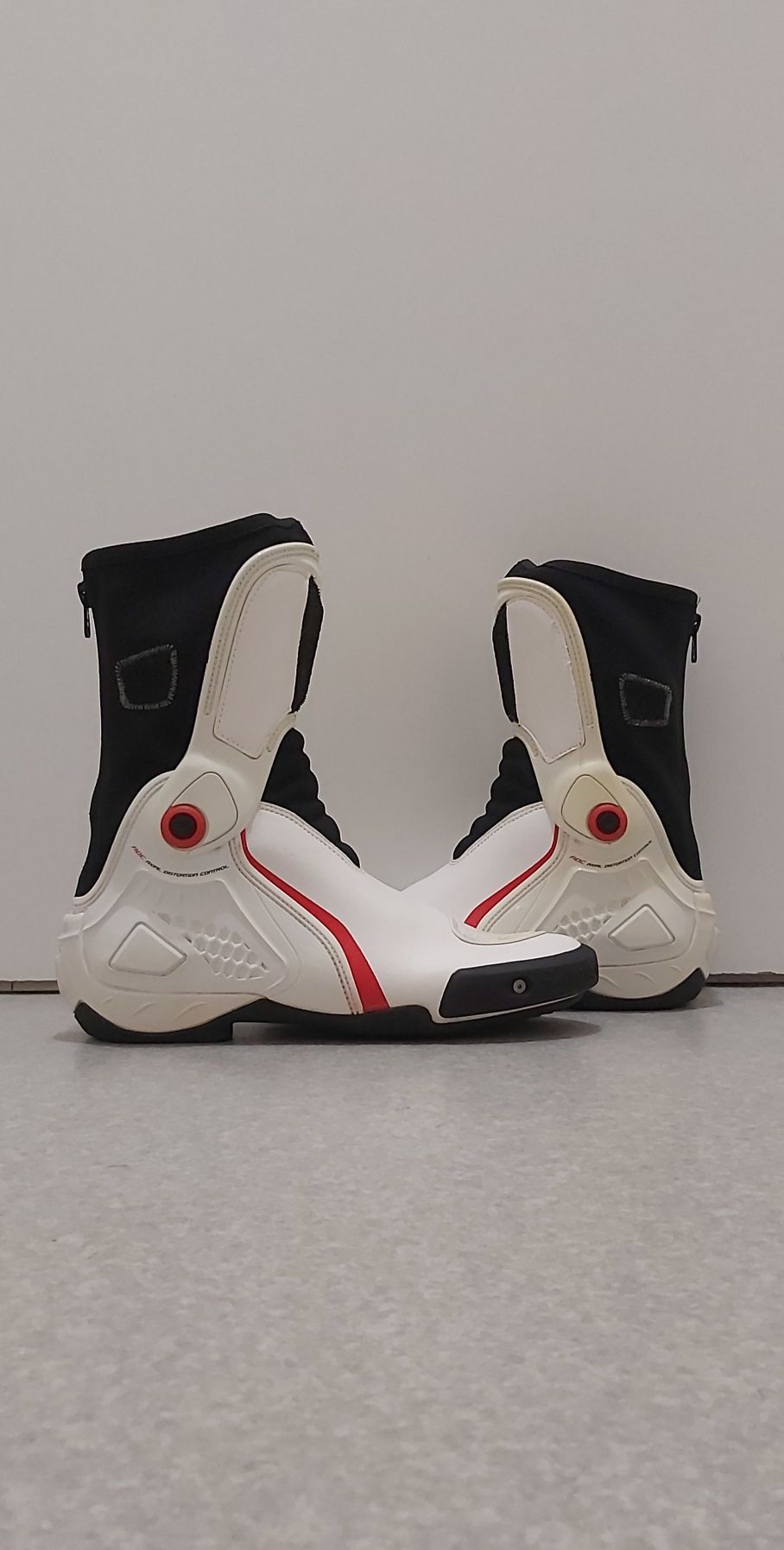 Dainese Torque-Race In N°44