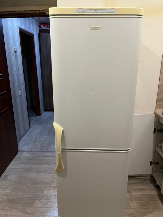 Холодильник продам в хорошем состояний