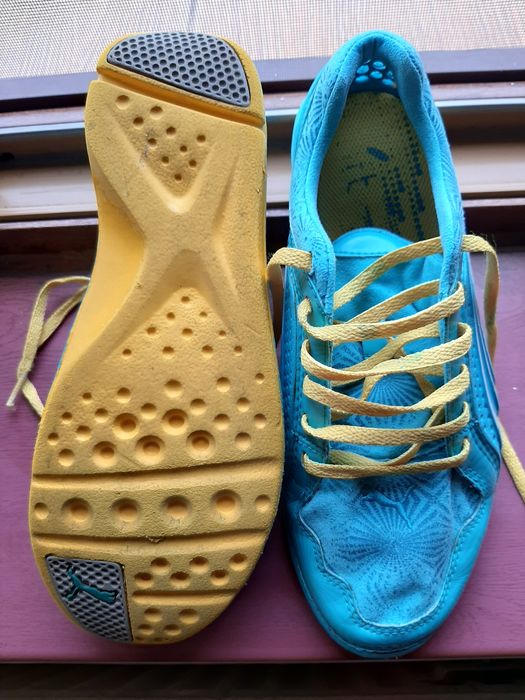 Adidasi Puma marime 36