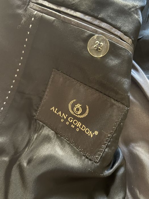 Costum barbati nr 44 super slim fit.