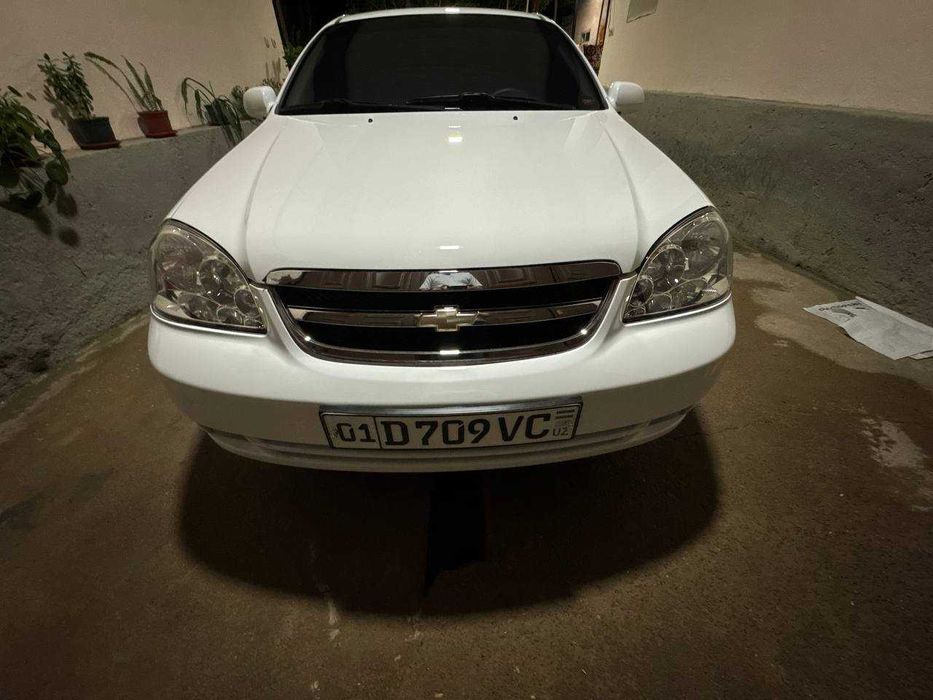 LACETTI 2013 1.6 avtomat Срочно!