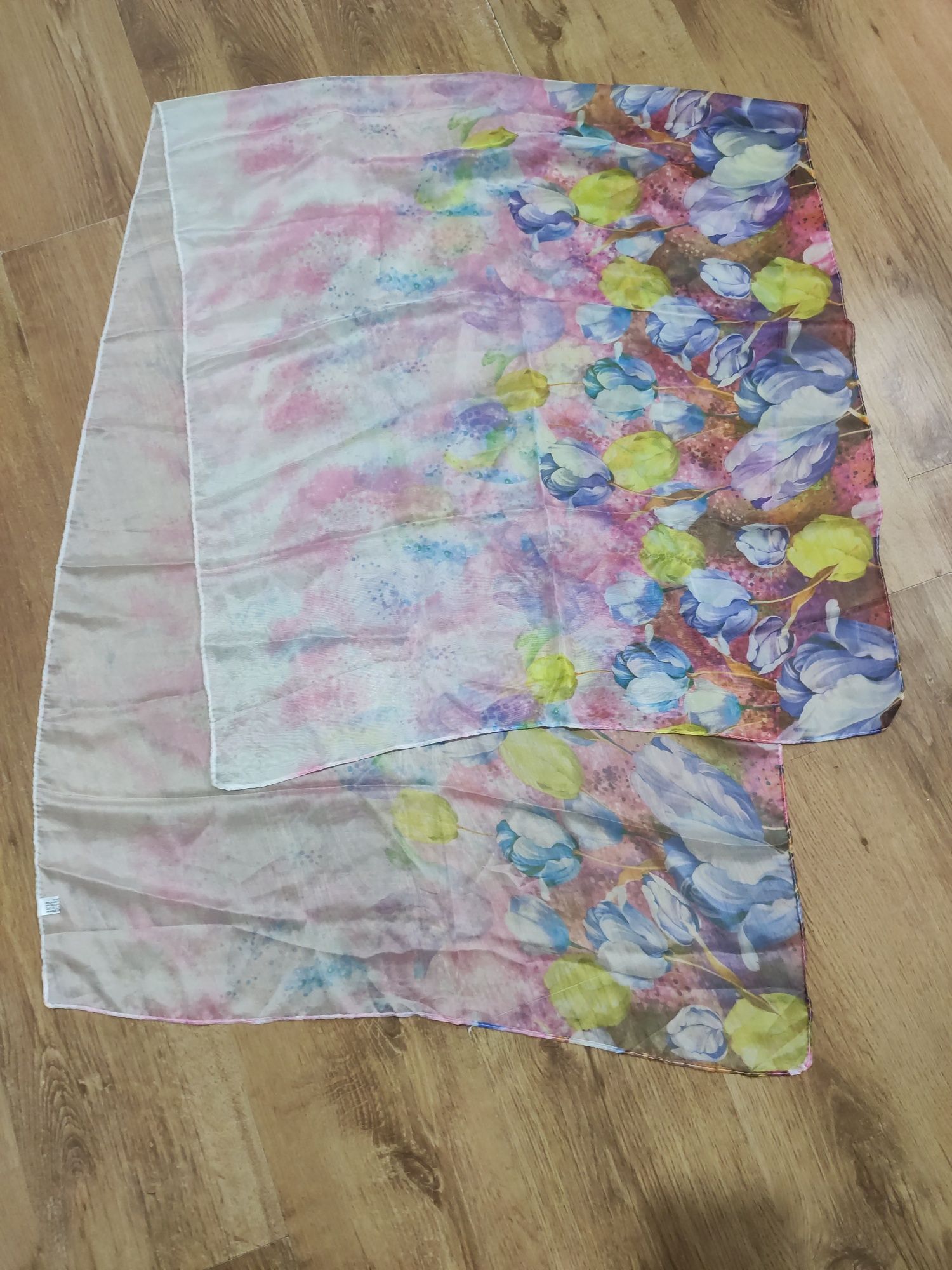 Eșarfă din mătase 200x66cm