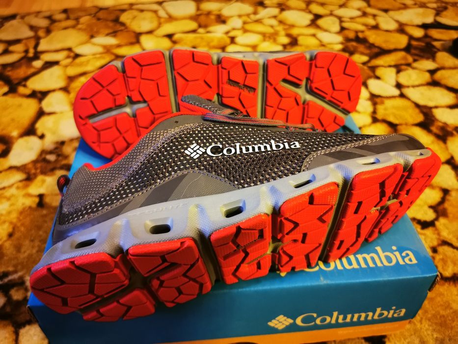 Adidasi Columbia 42 hoka salewa mammut la sportiva merrel salomon