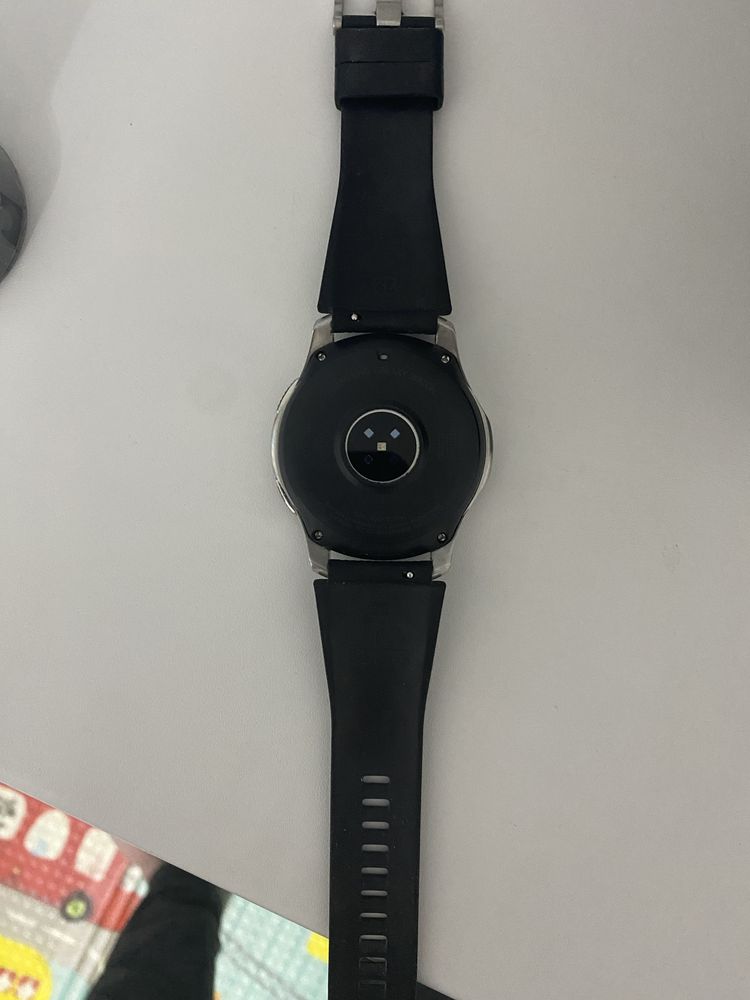 Наручные часы Galaxy Watch