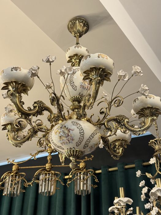 Candelabru- bronz masiv- portelan
