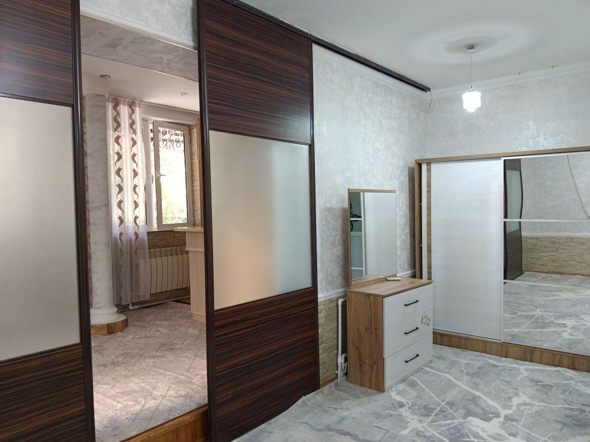 Arenda cholinzor 9 mavze gishtli dom 1 xonali  arentir chilonzor ROVD.