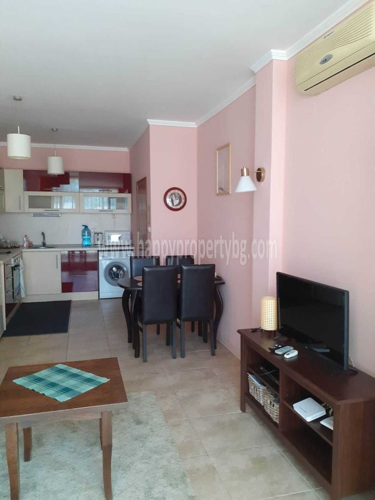 Продава се Двустаен апартамент в Несебър - 65 кв.м за 1354 €/кв.м - Снимка #2