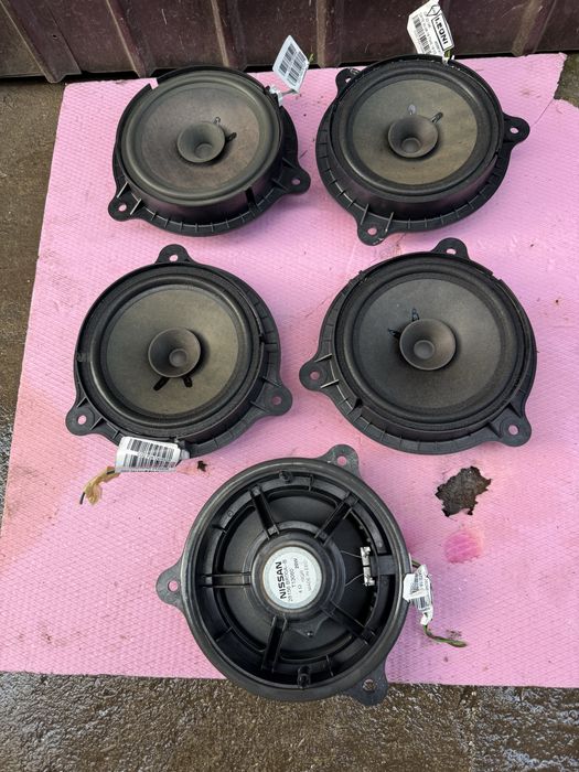 Vand boxe fata/spate Dacia Logan/Mcv/Sandero/Duster/Lodgy etc