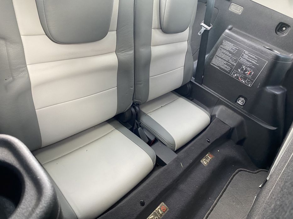 Toyota Corolla Verso Тойота Корола Версо d4d На части!