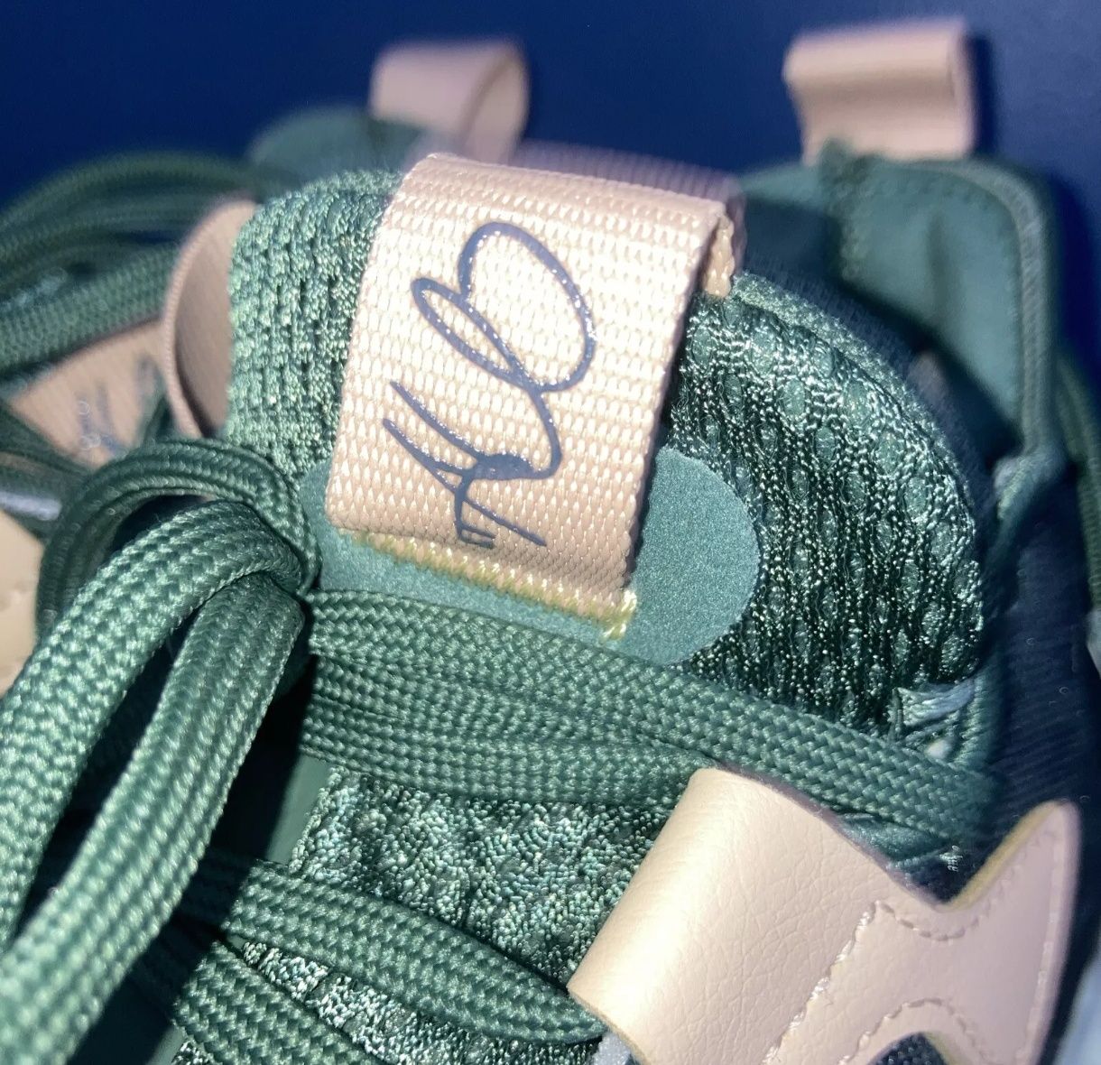 Маратонки Adidas