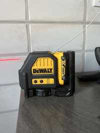 Laser Dewalt pe acumulator